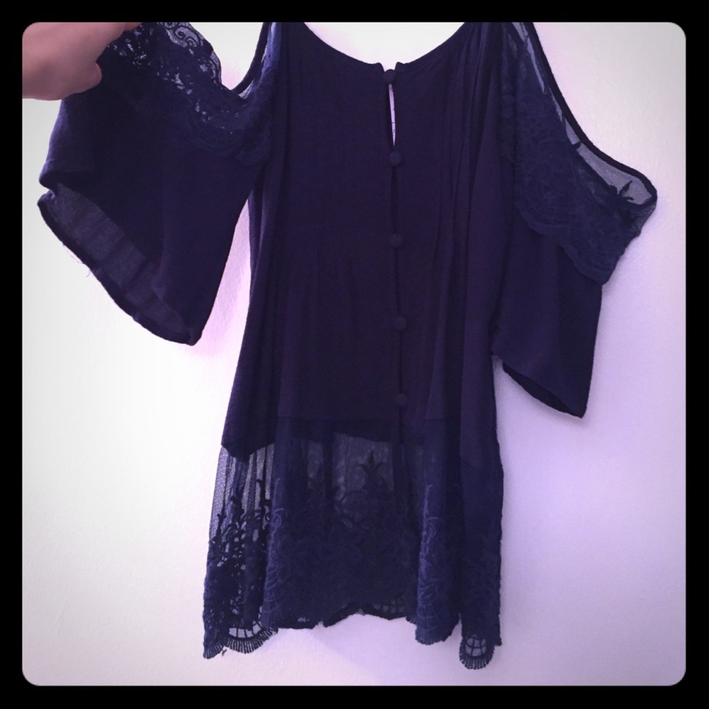 Lacey off the shoulder blue top!