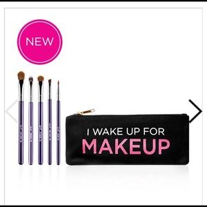 5pc Essential Brush Set from Sigma Cosmetics