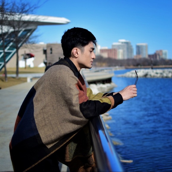 Meet your Posher, Jhorell - Picture 2 of 4