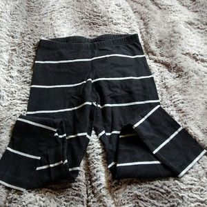 Black and grey striped leggings