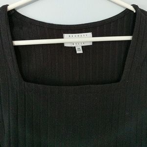 Going out top, super cute, barely worn.