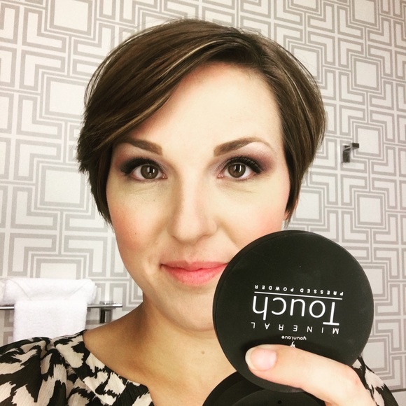 Meet your Posher, Kandi - Picture 6 of 7