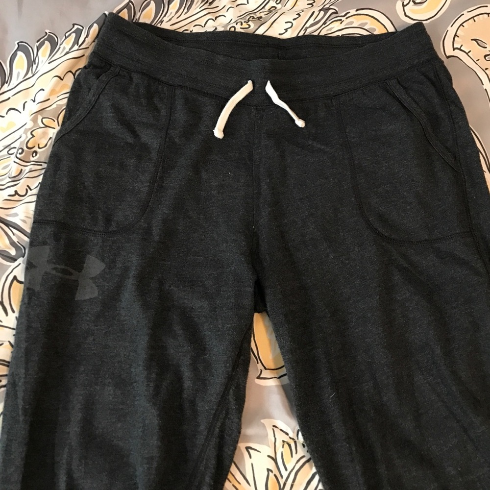 Nike knee-length joggers