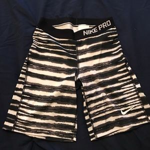 Nike Pro