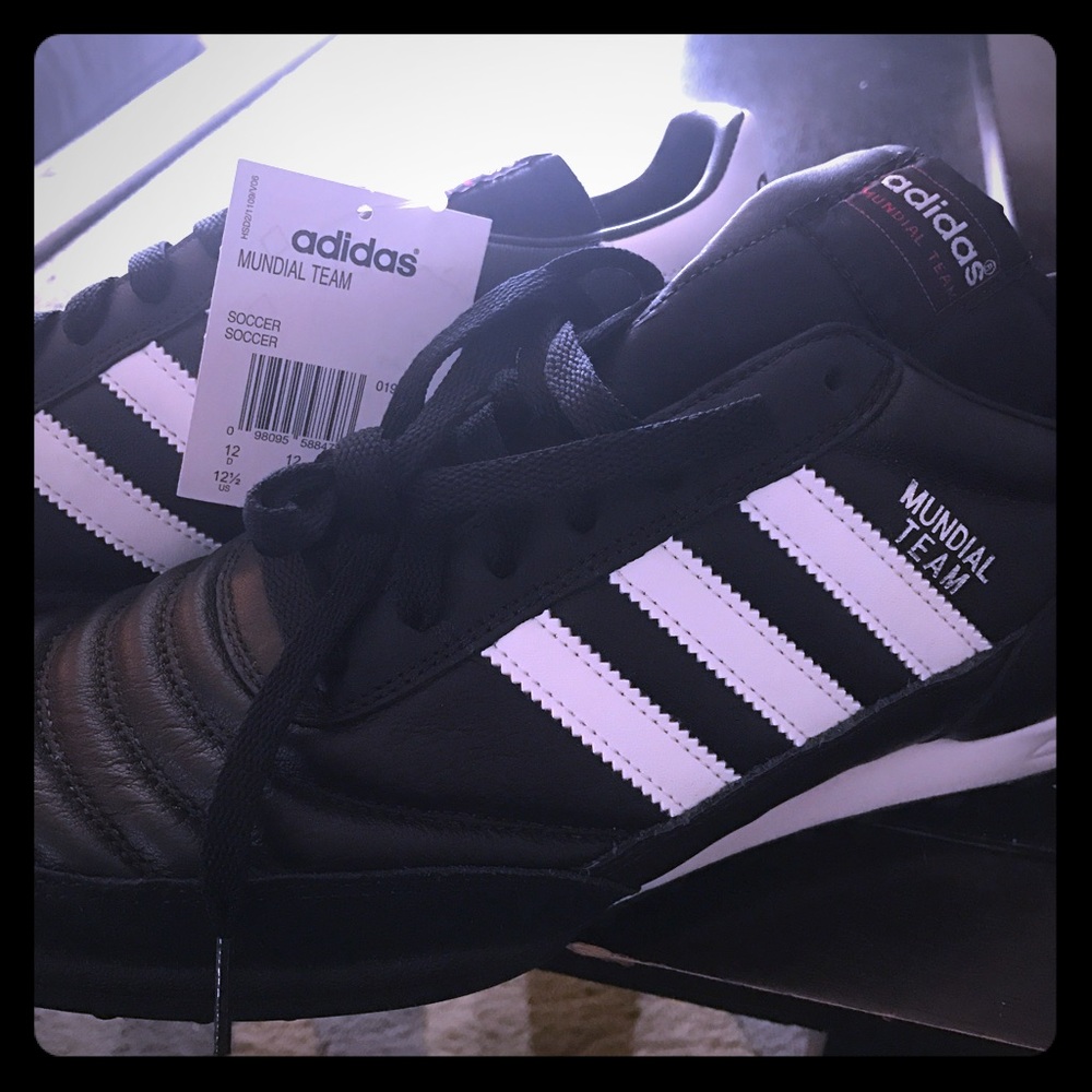 Adidas Men Mundial Team Turf Shoe