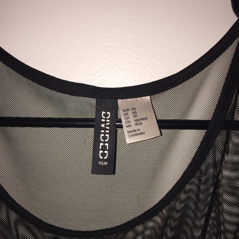 Black h& mm dress - Picture 2 of 2