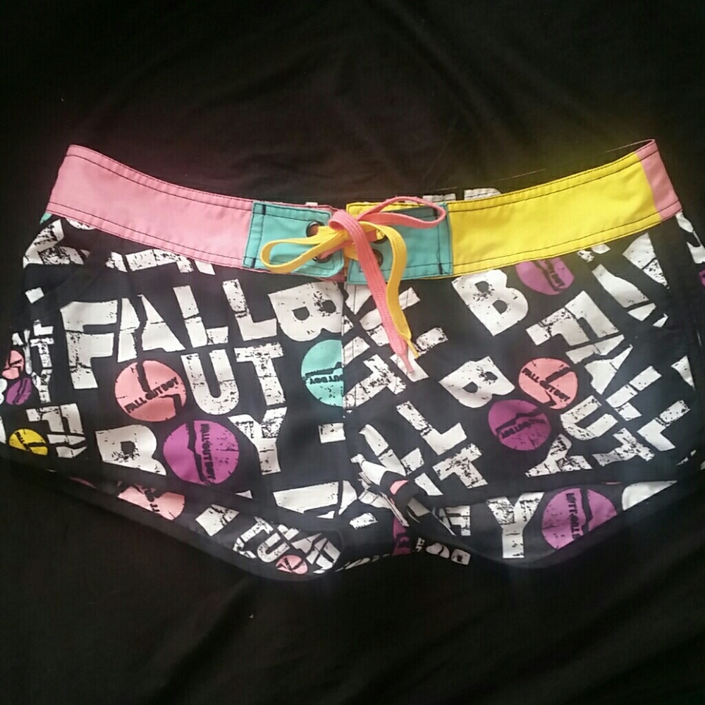 Lisensed Fall Out Boy Board Shorts