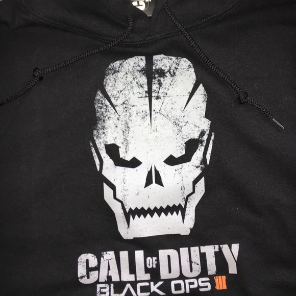 🚹NWT Call of Duty Black Ops III hoodie - Picture 2 of 4