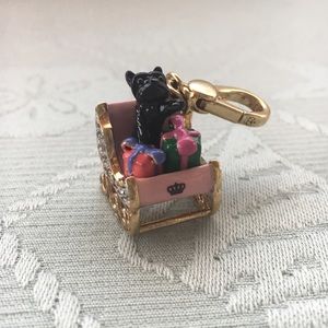 ORIGINAL LTD. Juicy Couture Christmas Sleigh charm