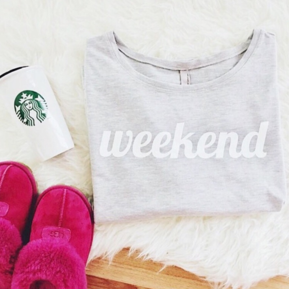 🎉HP🎉 Weekend Crewneck Sweater 🍃