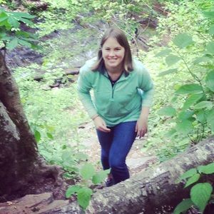 Meet your Posher, Laura
