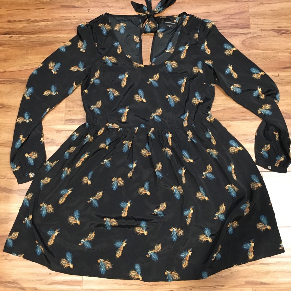Feather print Obey dress with POCKETS