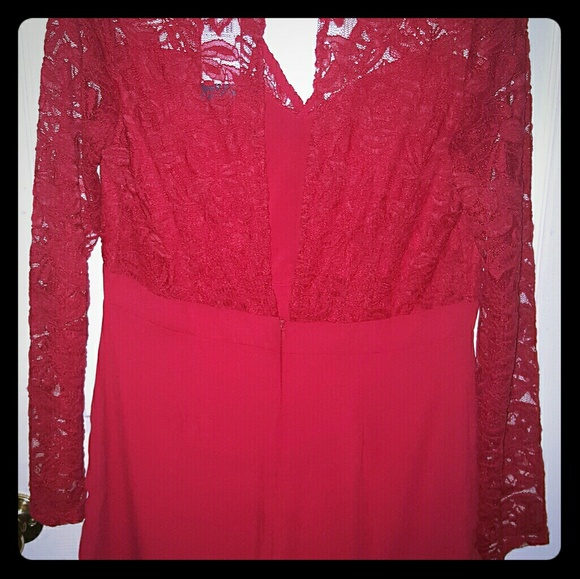 Red romper - Picture 1 of 2