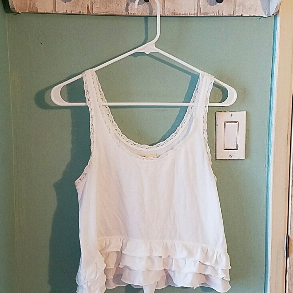 White ruffle tank top