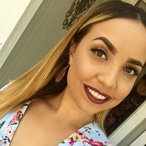 Meet your Posher, Viviana
