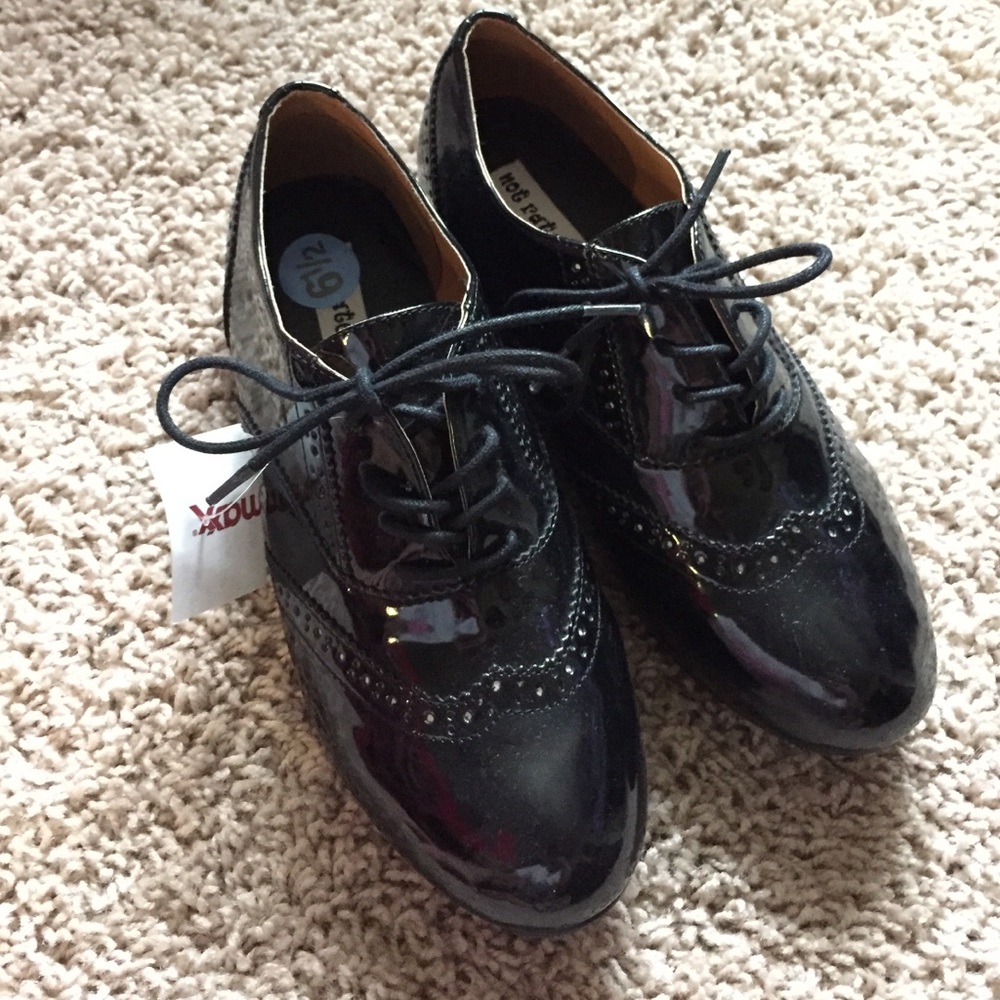 NWT black dress shoes
