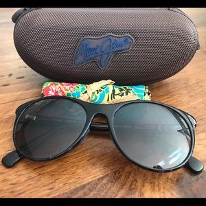 NEW Authentic Maui Jim mannikin sunglasses