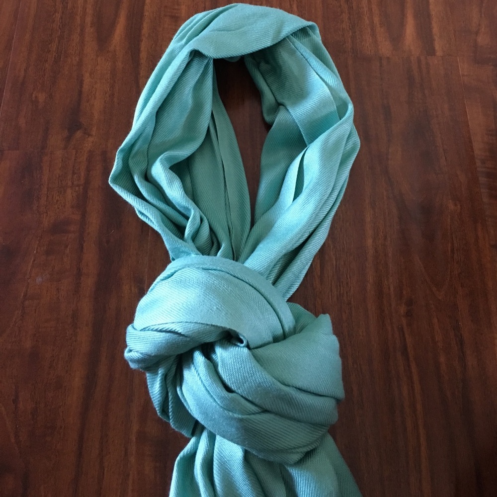Scarf - Picture 3 of 3