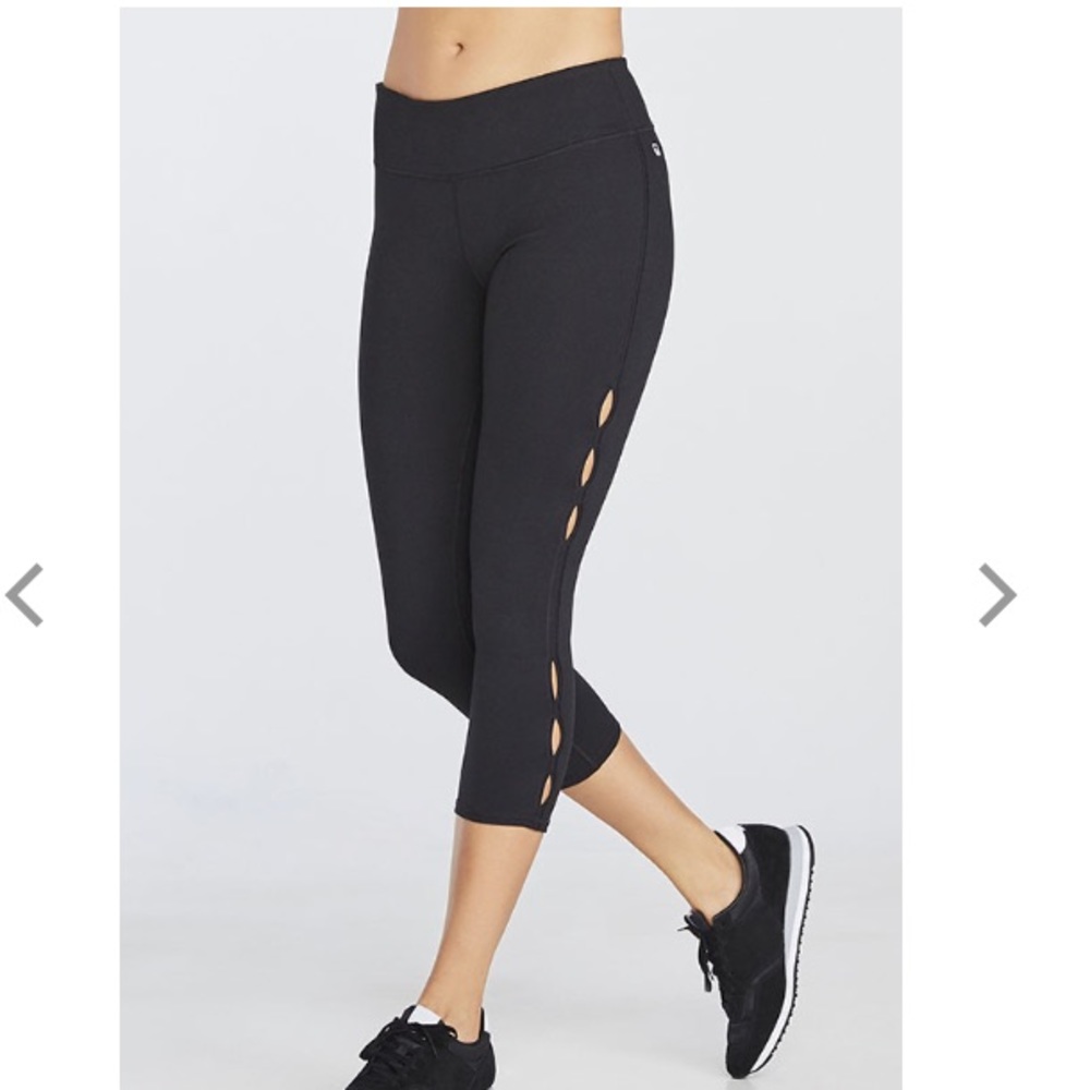Fabletics Olive Capri II