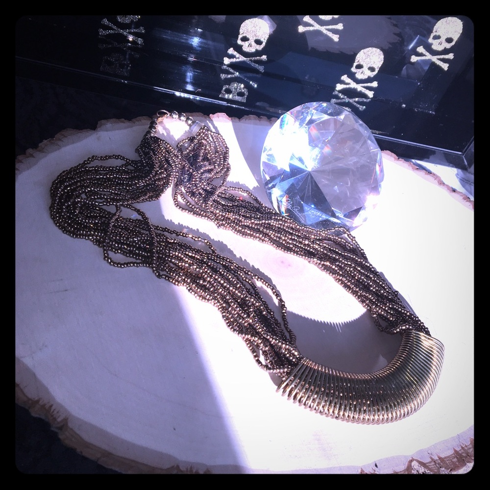 NWOT gold/bronze bead metal necklace