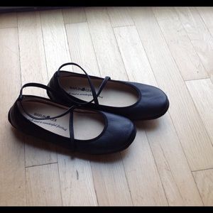 Comfy Haflinger flats