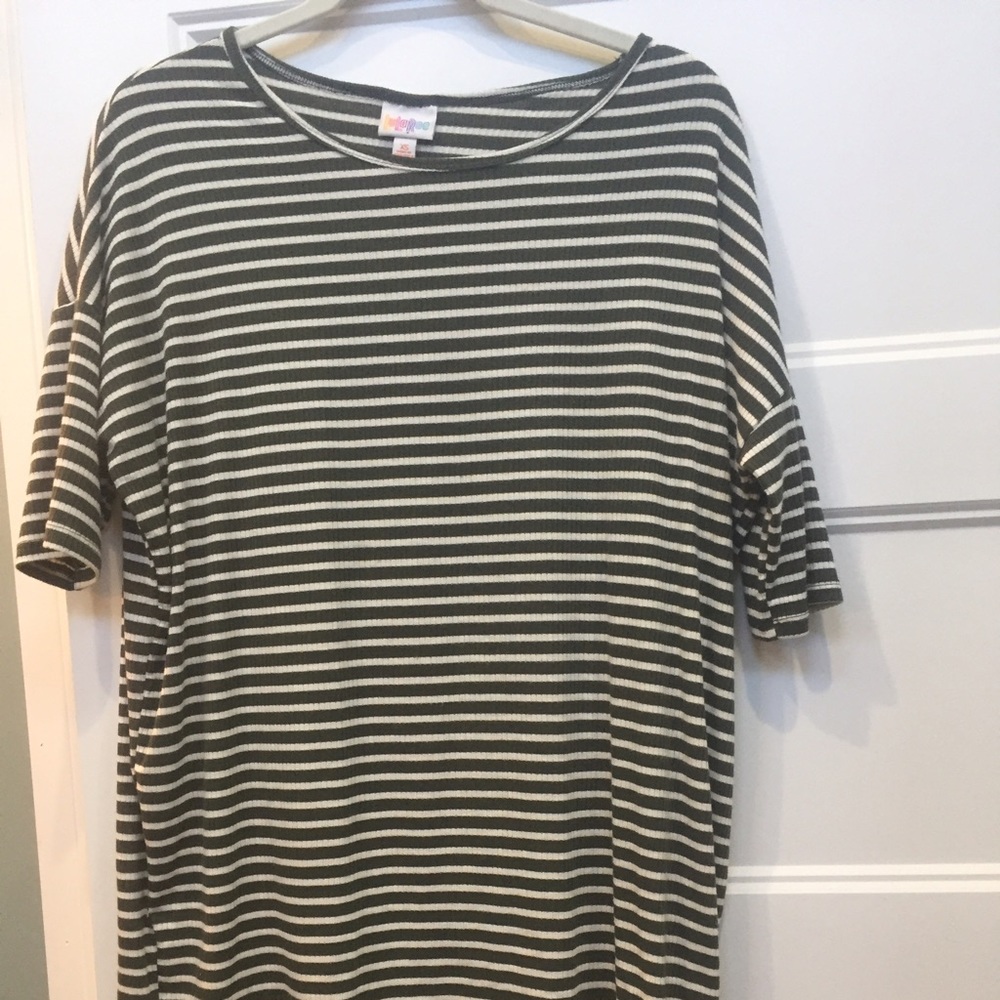 Lula Roe Irma size extra small, worn twice