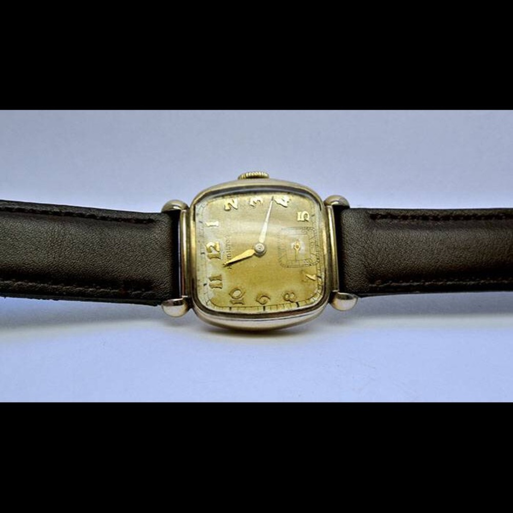 SOLD ~ 10k Gold Filled Case 1940s HAMILTON Watch