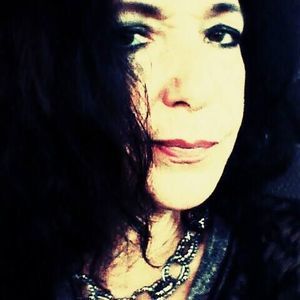 Meet your Posher, Zoe