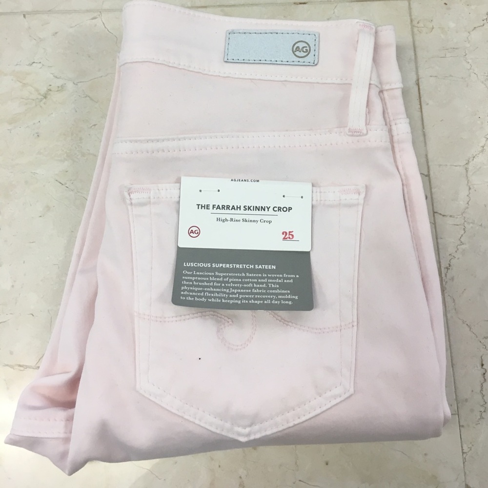 AG Farrah skinny crop
