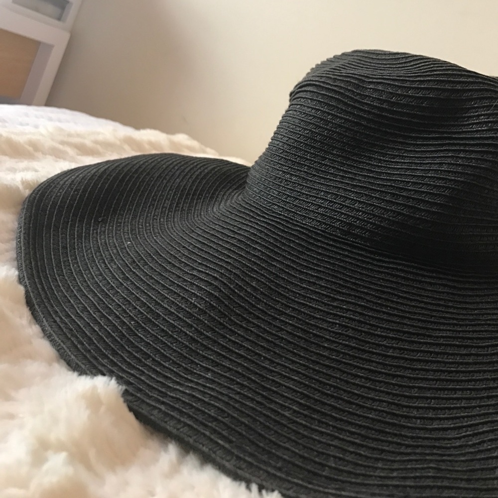Black Floppy Hat