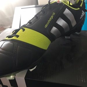 Adidas Mens Nitrocharge soccer cleats