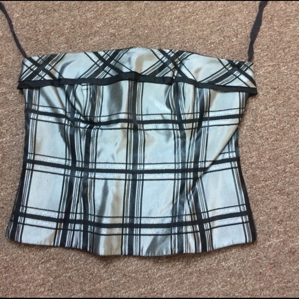 Beautiful holter  dress top