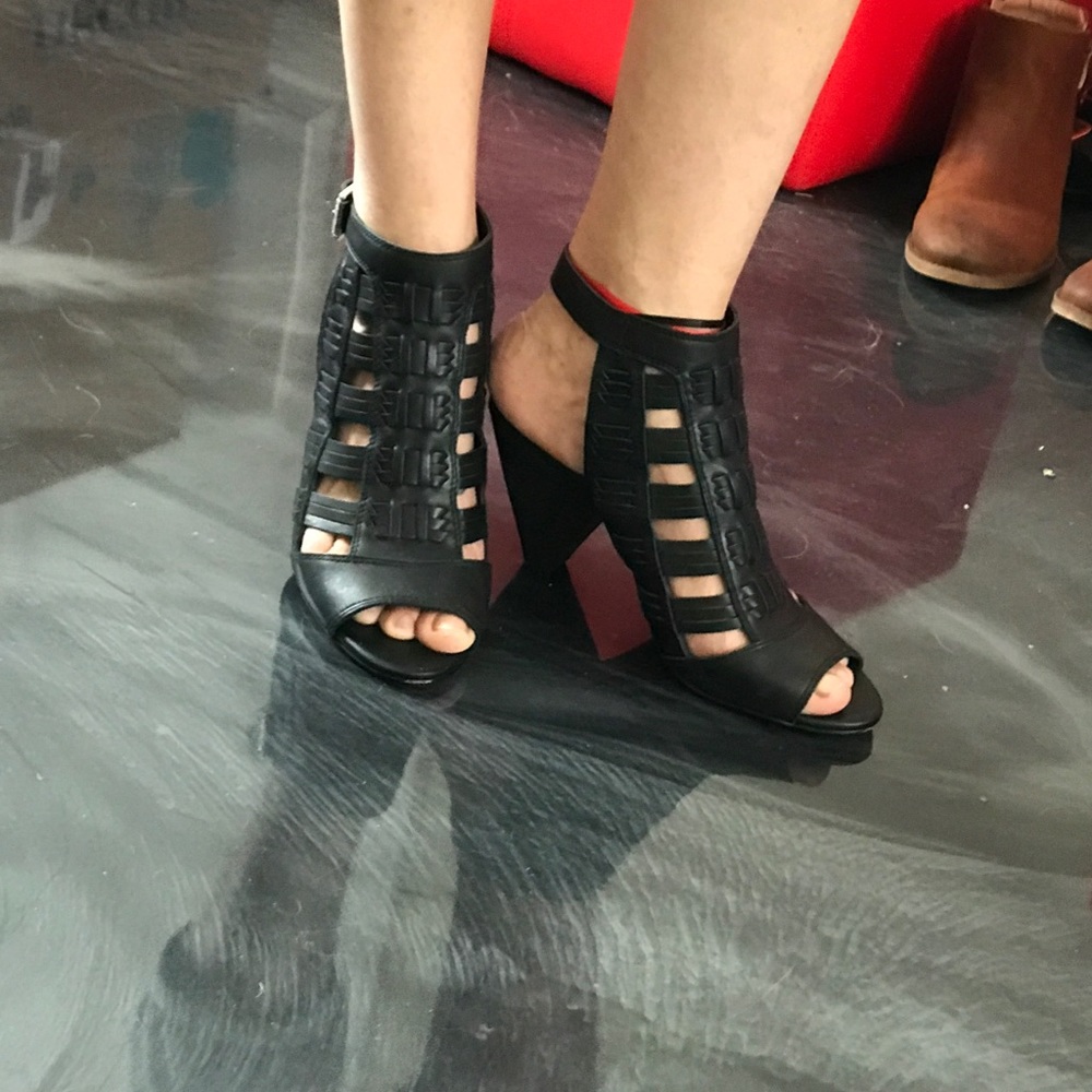 Vince camuto sandals
