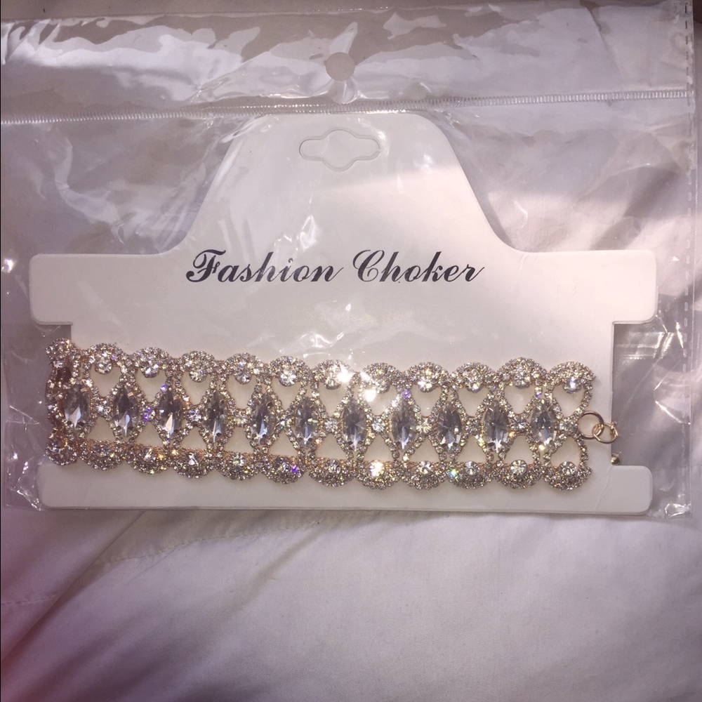 🎉💕HP 3/27 💕🎉 Rhinestone Choker Necklace - Picture 6 of 6