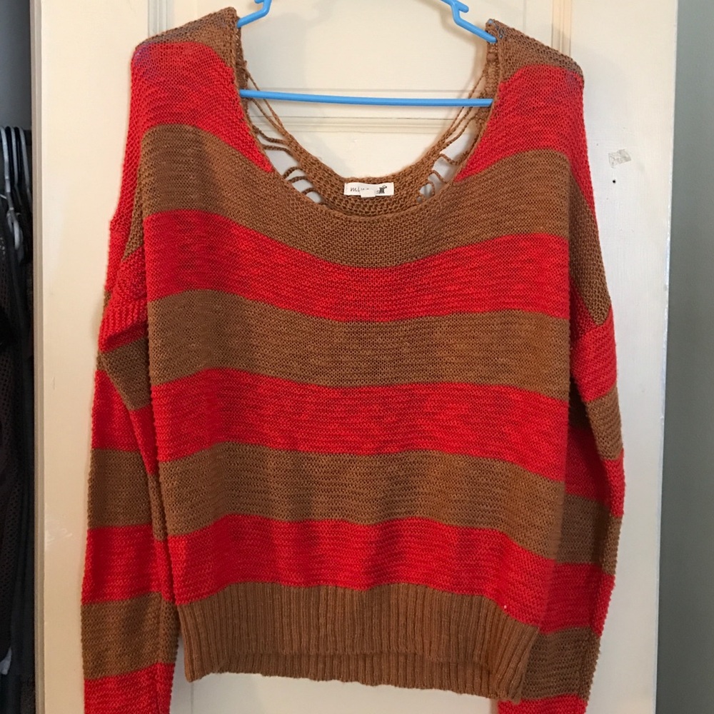 Striped sweater tan and red