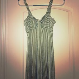 Green and white Max Studio Maxi Dress