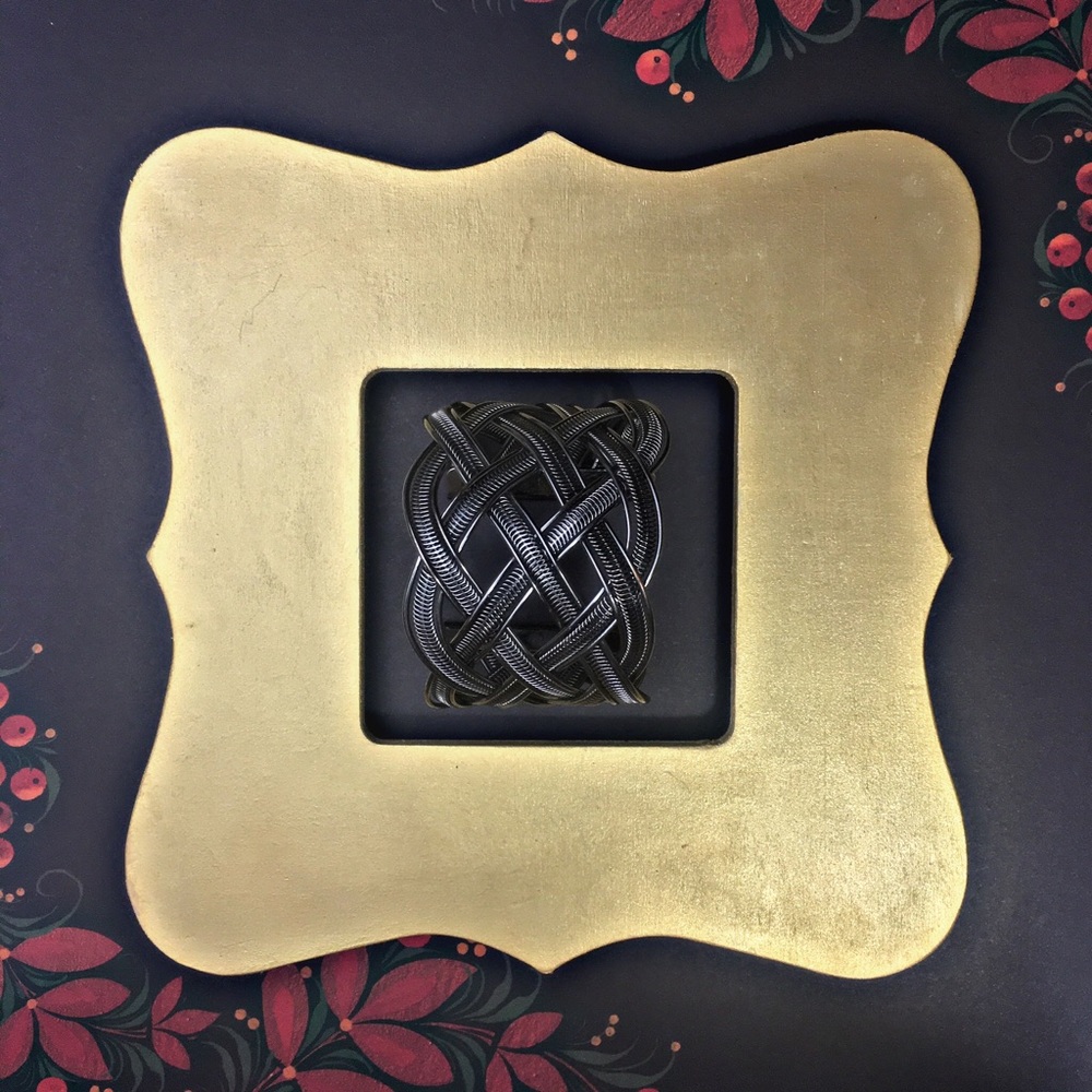 Braided Metal Cuff - Dark gunmetal grey