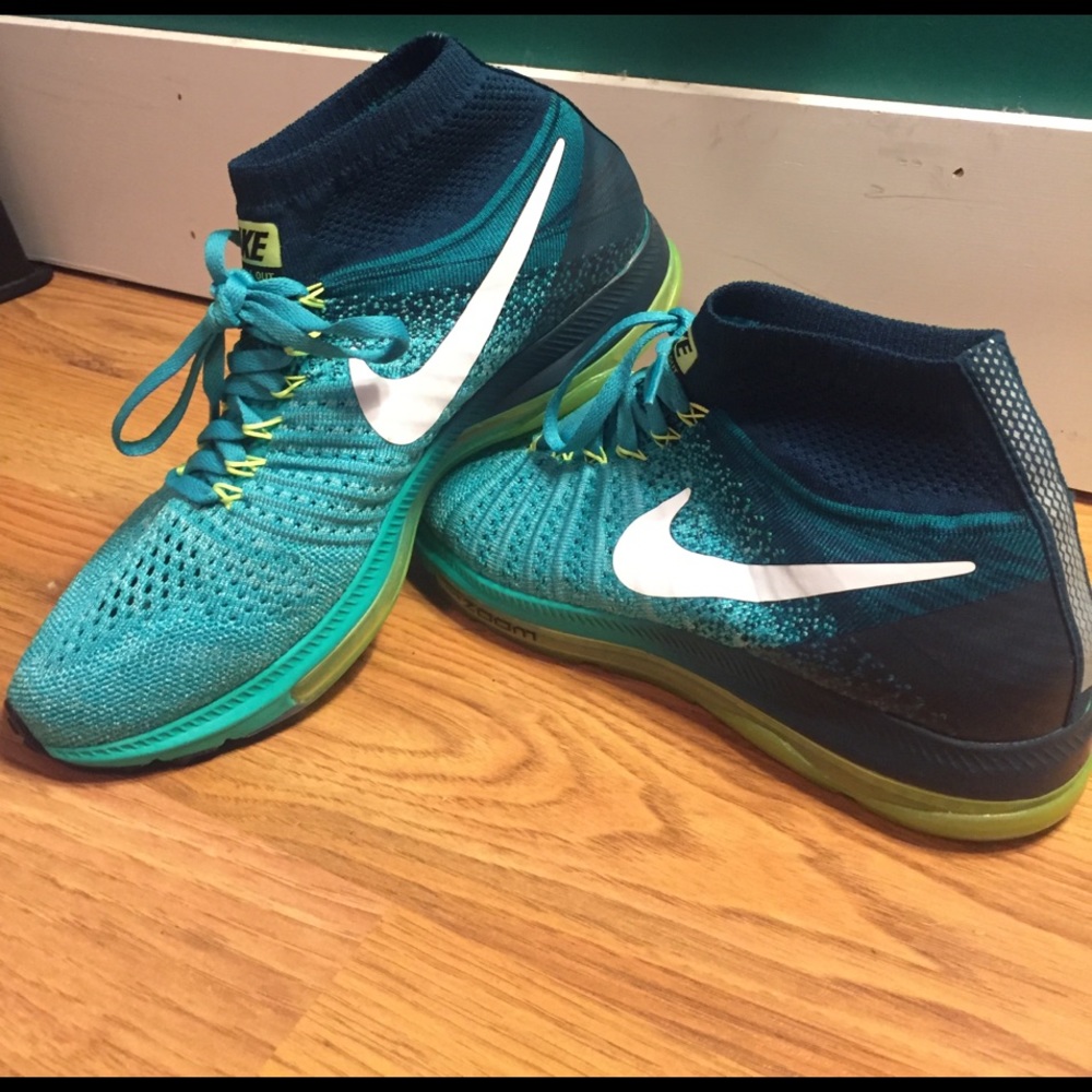 WORN ONCE! Nike Zoom All Out Women's 8.5