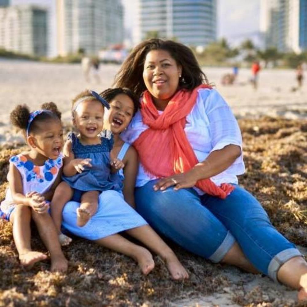 Meet your Posher, Randi