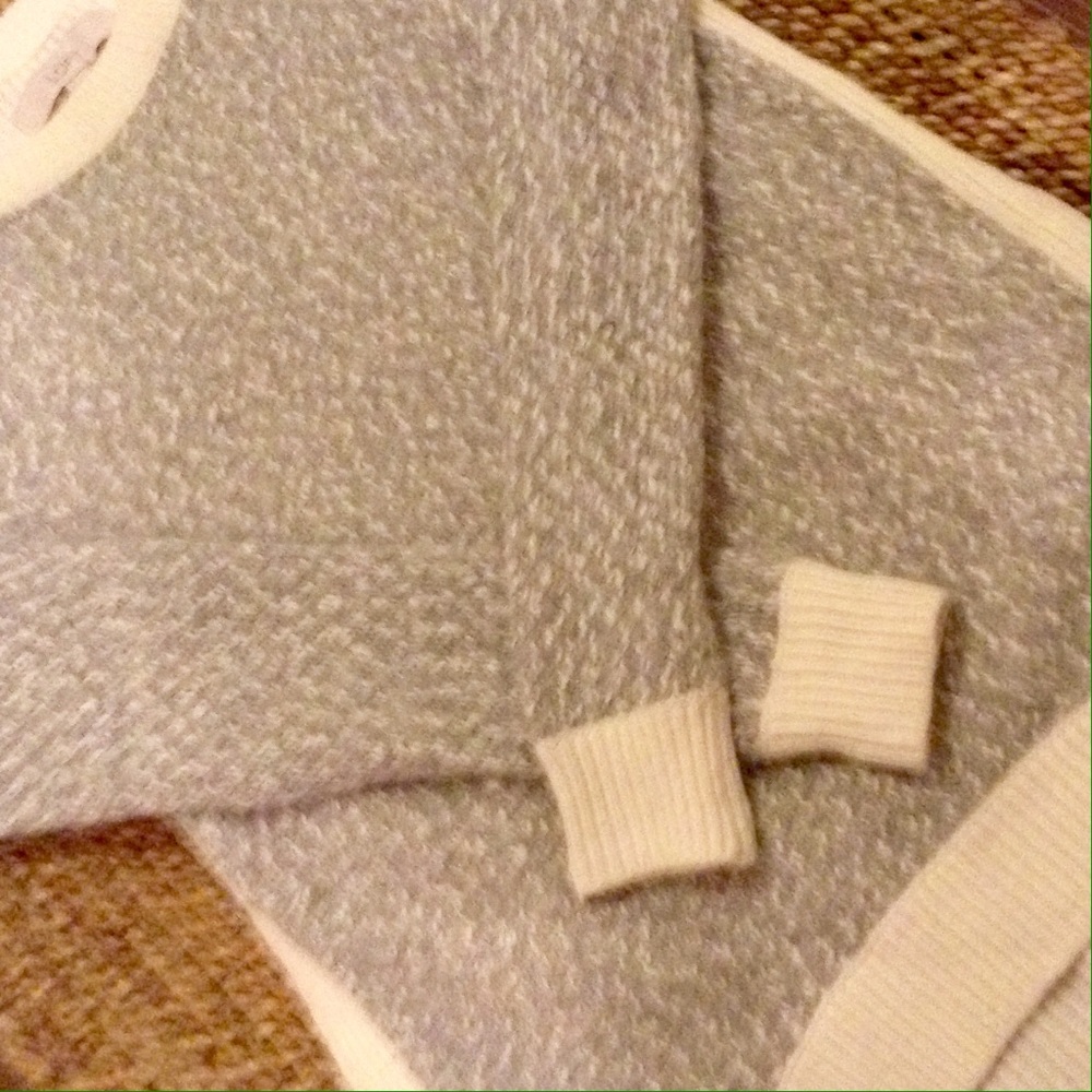 Lou & Grey cozy sweater