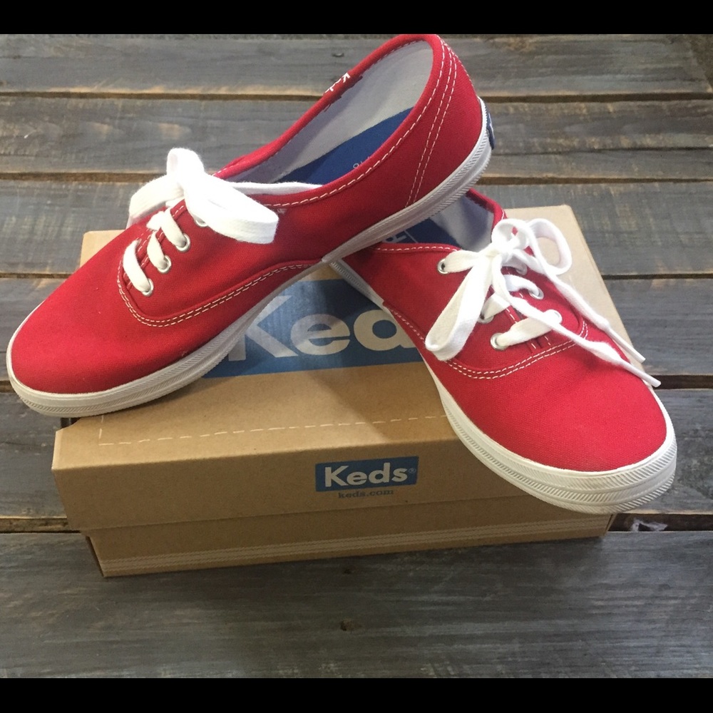 Keds, W 5.5M NEW