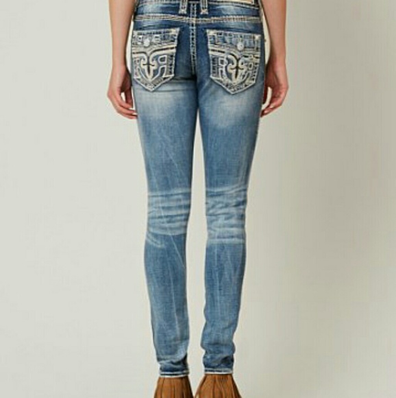 ISO - Picture 2 of 4