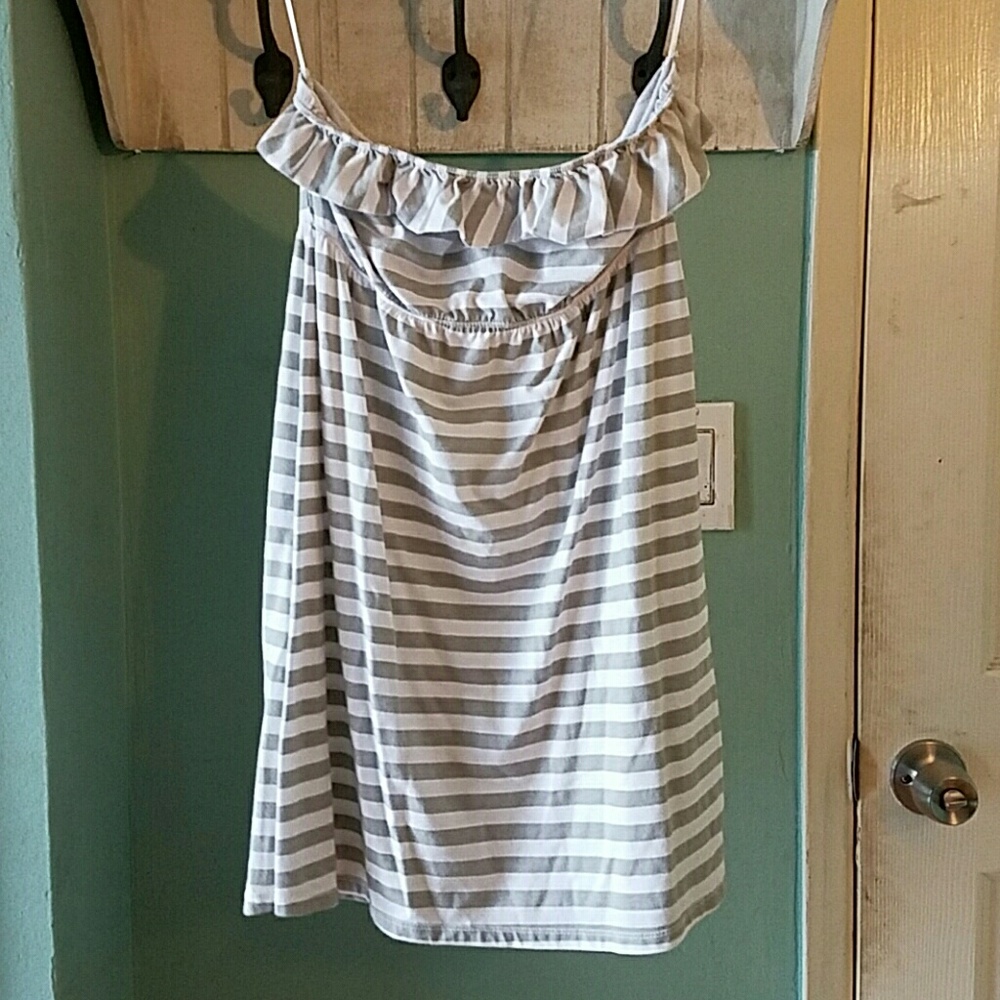 Strapless stripped dress