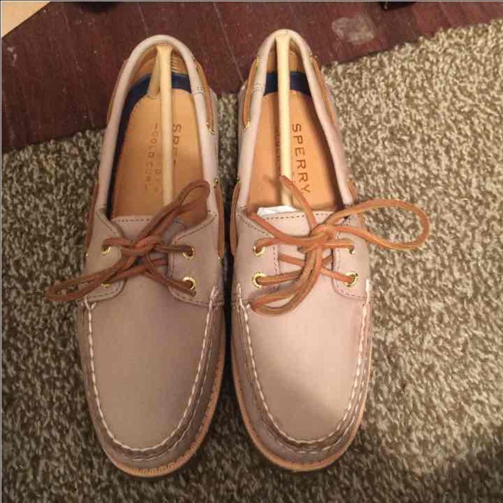 Sperrys gold cup shoes