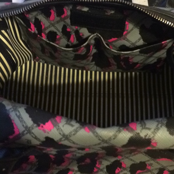 L.A.M.B Handbag w/ Dust jacket - Picture 4 of 4