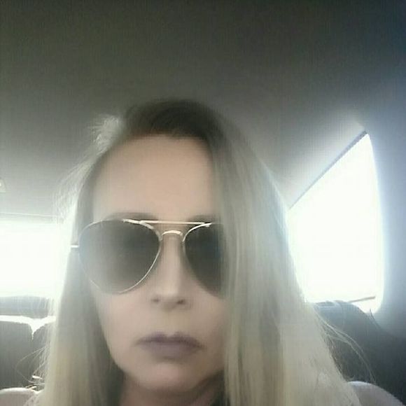 Meet your Posher, Kelly - Picture 1 of 1