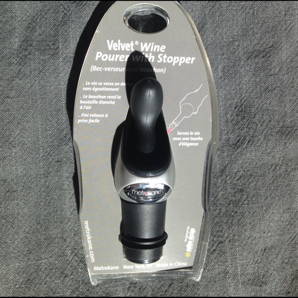 |SALE| Wine Spout with Stopper