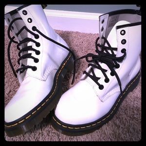 Dr Martens US size 6