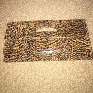 Hobo Clutch