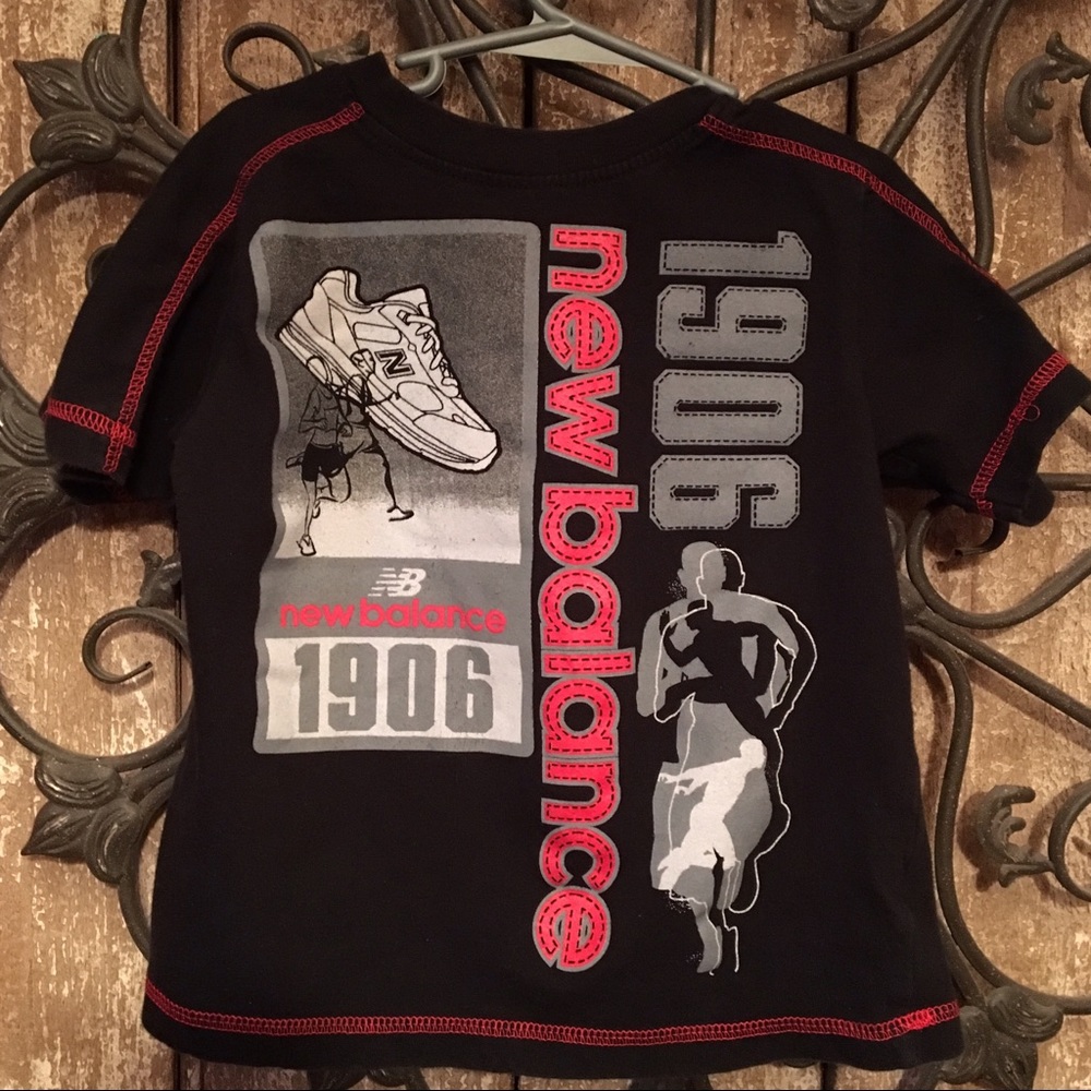 New Balance black t shirt